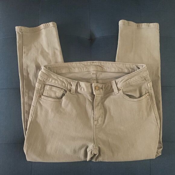 🎄Michael Kors Olive Green Crop Jeans - Picture 2 of 5